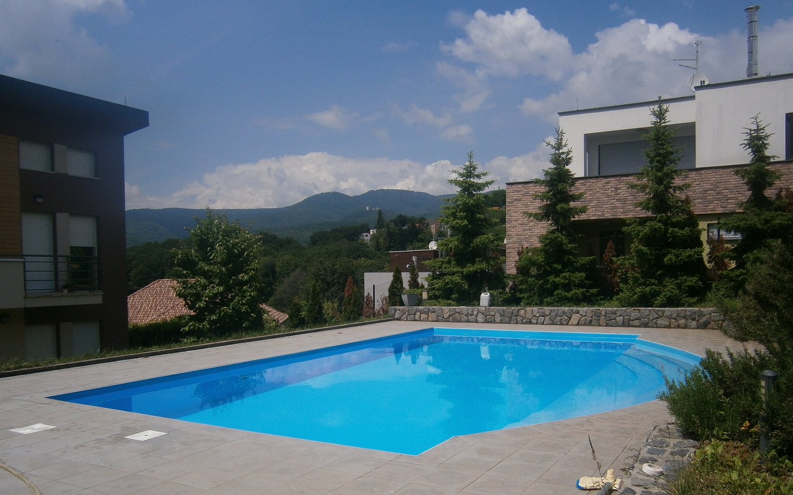 Tehnički detalji na koje vrijedi obratiti pažnju prije početka gradnje bazena